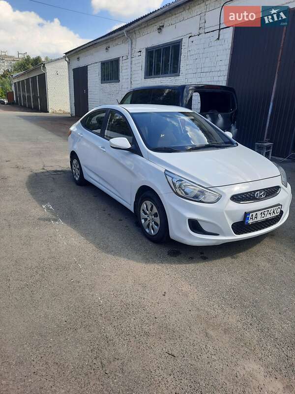 Седан Hyundai Accent 2019 в Петропавловской Борщаговке Седан Hyundai Accent 2019 в Петропавловской Борщаговке