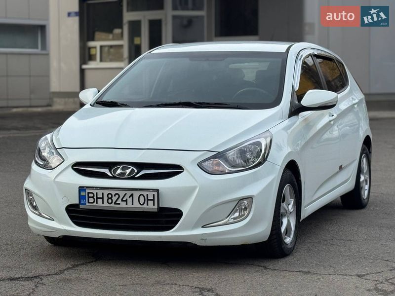 Хэтчбек Hyundai Accent 2011 в Одессе
