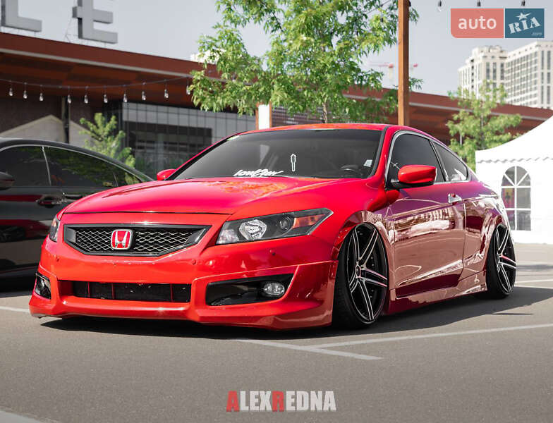 Купе Honda Accord 2008 в Киеве Купе Honda Accord 2008 в Киеве