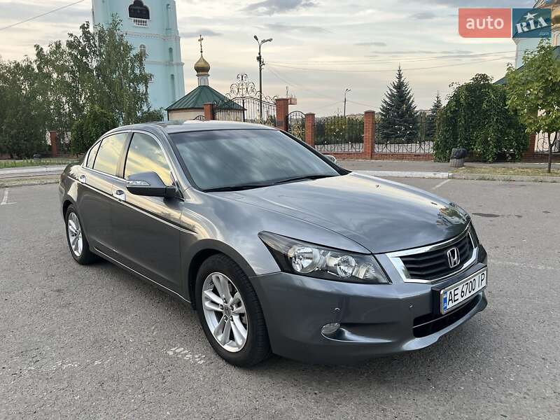 Седан Honda Accord 2008 в Кривом Роге
