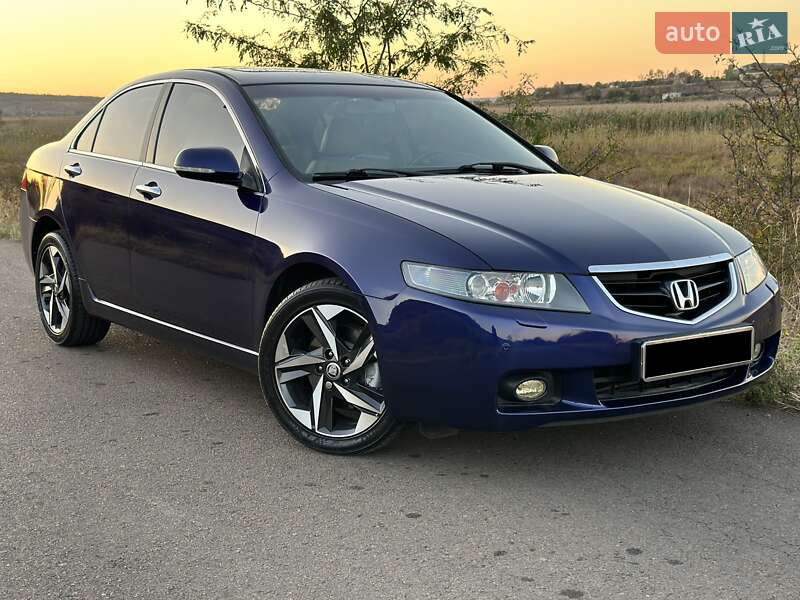 Седан Honda Accord 2004 в Одессе