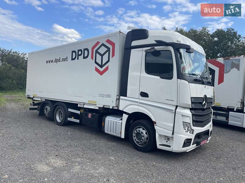 Контейнеровоз Mercedes-Benz Actros 2021 в Чернівцях Контейнеровоз Mercedes-Benz Actros 2021 в Чернівцях