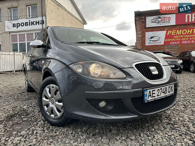 Минивэн SEAT Altea 2006 в Смеле Минивэн SEAT Altea 2006 в Смеле