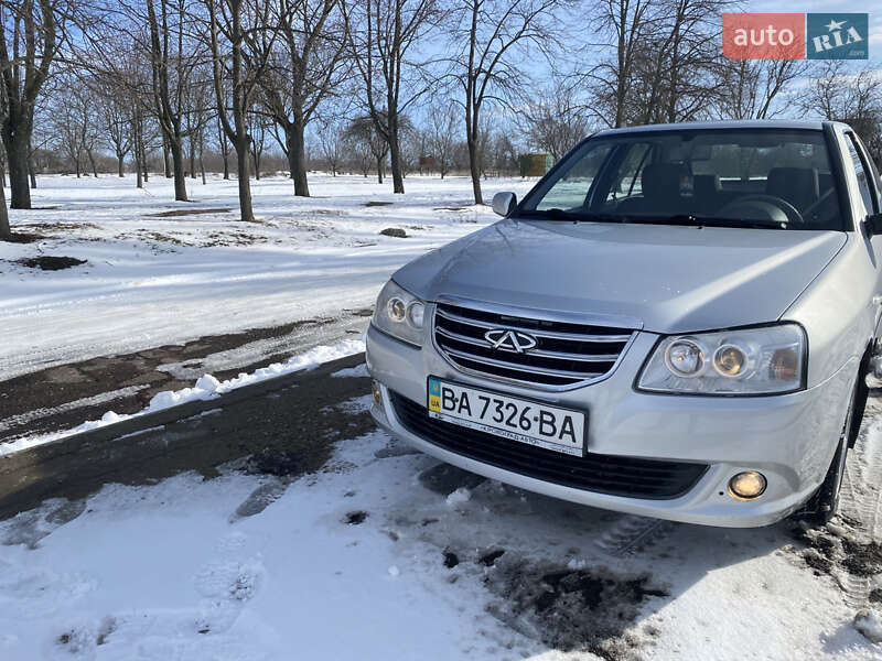 Лифтбек Chery Amulet 2012 в Первомайске