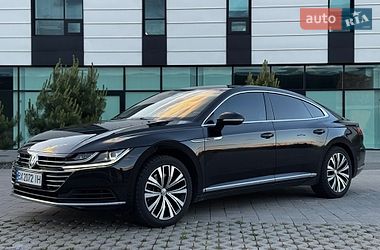 Ліфтбек Volkswagen Arteon 2017 в Хмельницькому