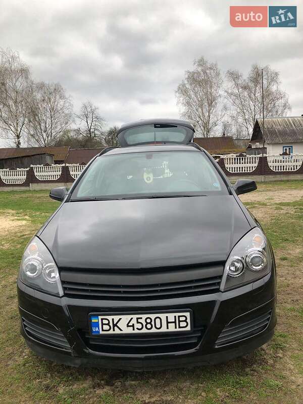 Универсал Opel Astra 2005 в Рокитном Универсал Opel Astra 2005 в Рокитном