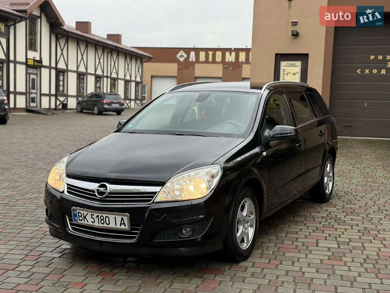 Универсал Opel Astra 2008 в Ровно Универсал Opel Astra 2008 в Ровно