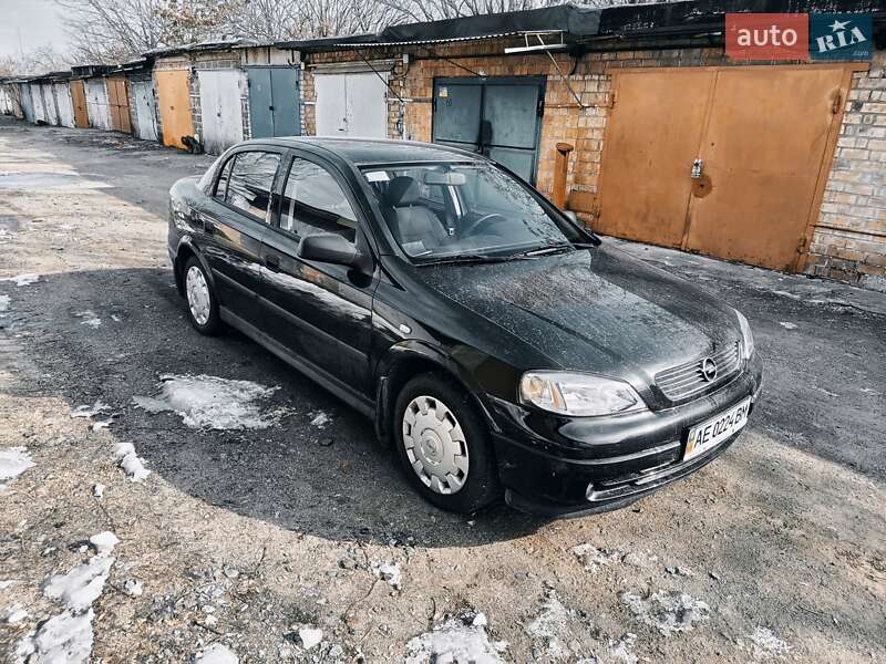 Седан Opel Astra 2007 в Никополе Седан Opel Astra 2007 в Никополе