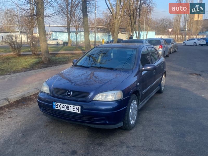 Хэтчбек Opel Astra 2002 в Киеве