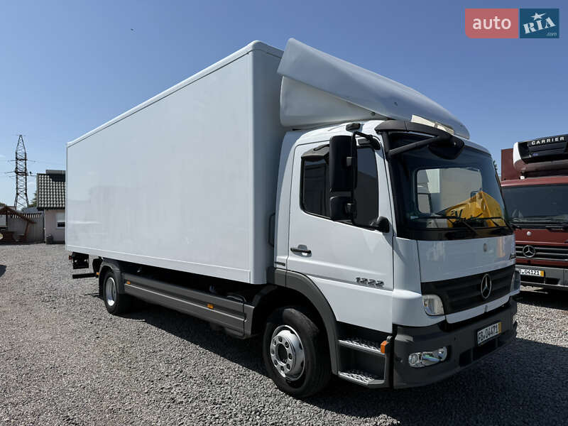 Грузовой фургон Mercedes-Benz Atego 2010 в Виннице