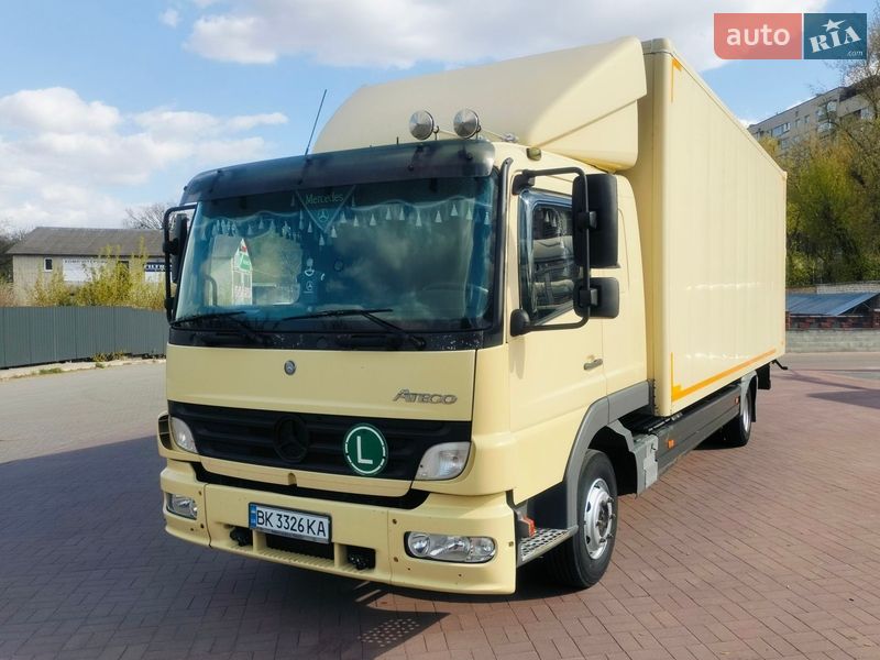 Вантажний фургон Mercedes-Benz Atego 2006 в Рівному