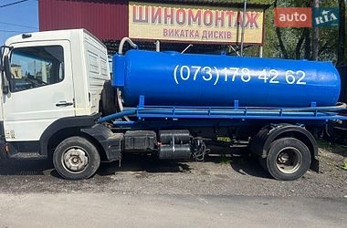 Цистерна Mercedes-Benz Atego 2000 в Житомирі Цистерна Mercedes-Benz Atego 2000 в Житомирі