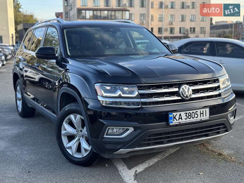 Позашляховик / Кросовер Volkswagen Atlas 2017 в Києві