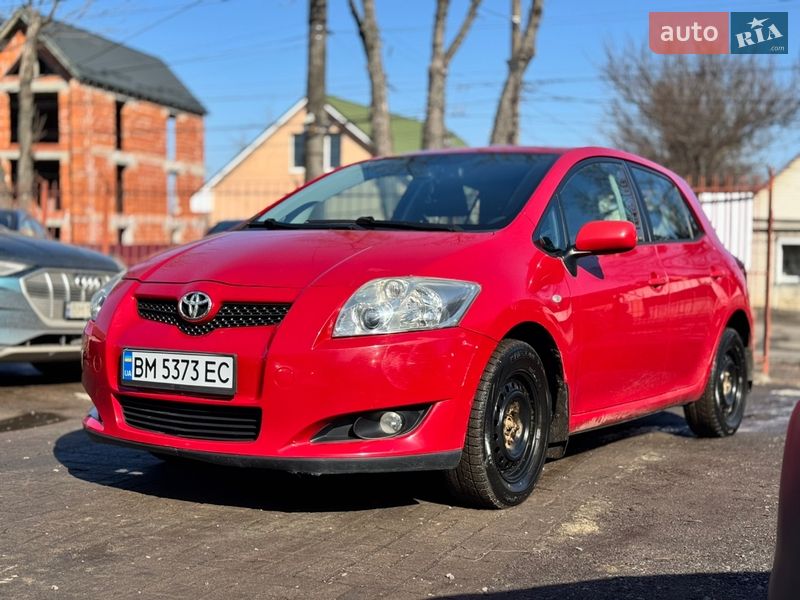 Хетчбек Toyota Auris 2008 в Сумах