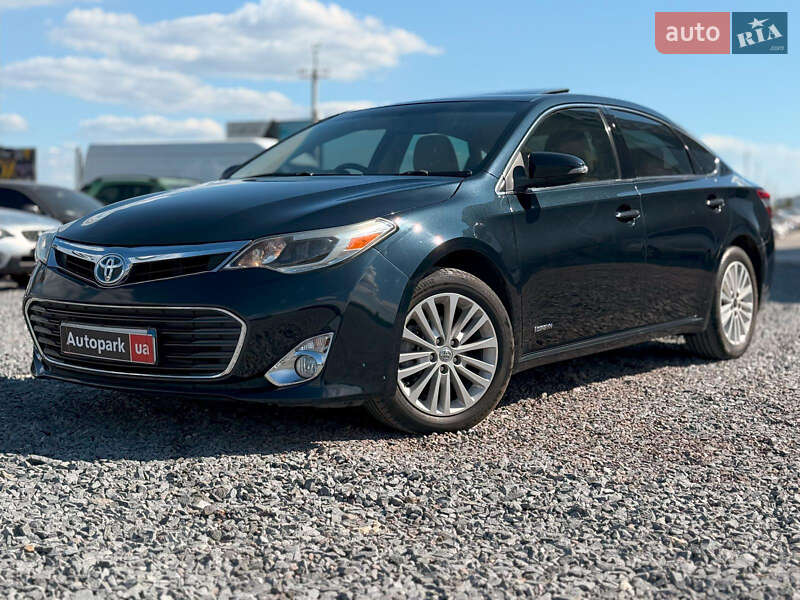 Седан Toyota Avalon 2014 в Львове