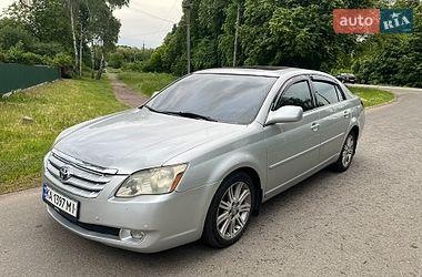Седан Toyota Avalon 2006 в Мене