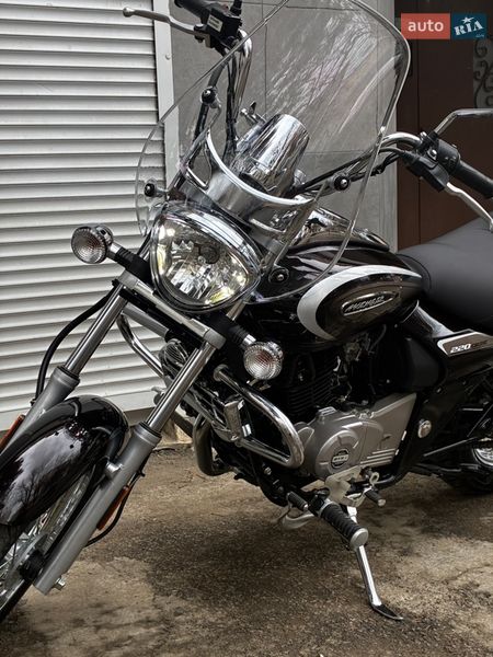 Мотоцикл Круизер Bajaj Avenger 2024 в Черновцах
