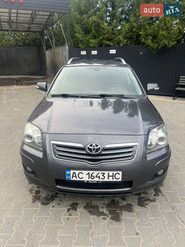 Универсал Toyota Avensis 2007 в Локачах