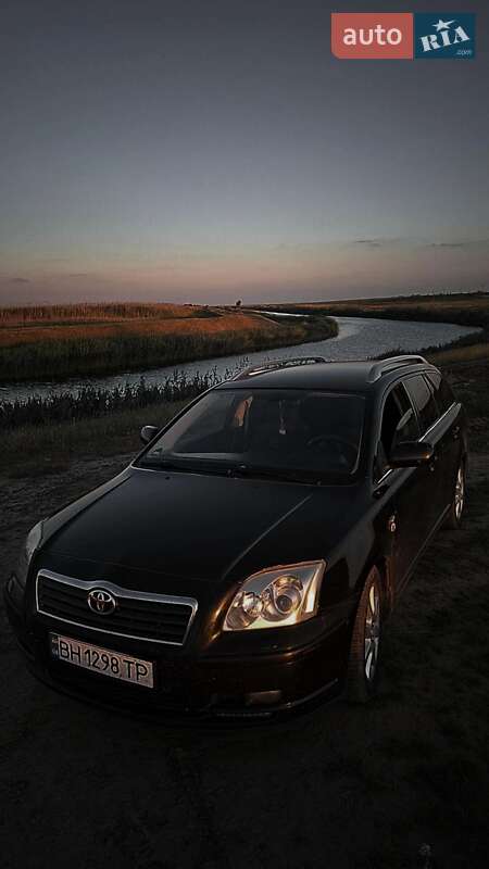 Универсал Toyota Avensis 2005 в Одессе