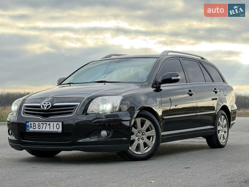 Универсал Toyota Avensis 2008 в Виннице