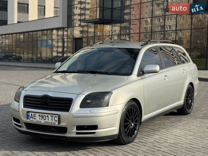 Универсал Toyota Avensis 2003 в Днепре