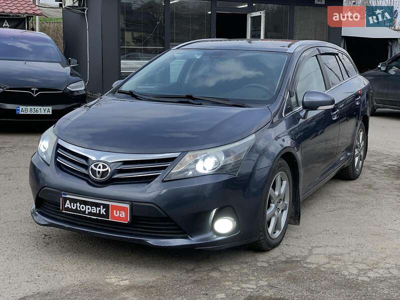 Универсал Toyota Avensis 2012 в Виннице