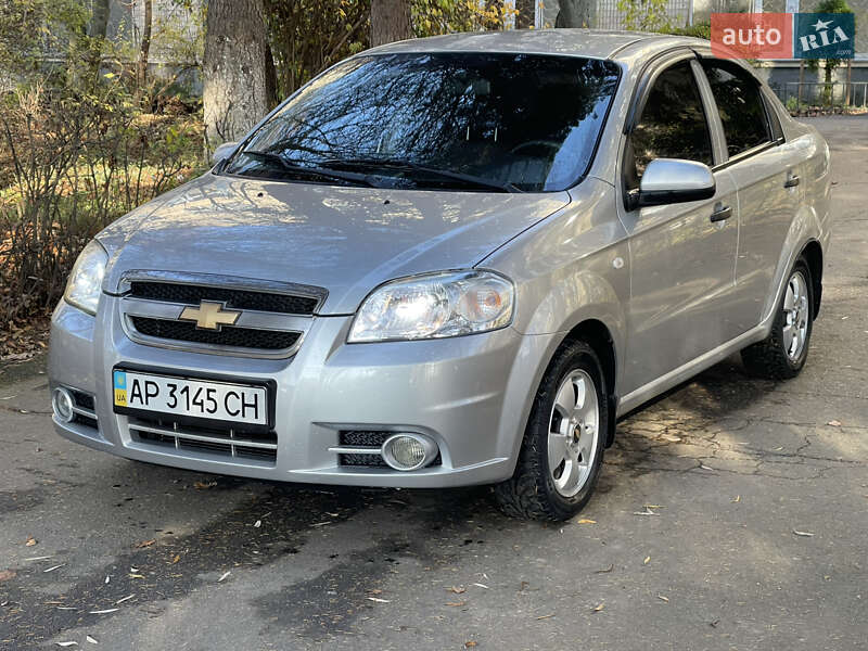 Седан Chevrolet Aveo 2011 в Вінниці