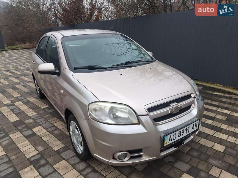 Седан Chevrolet Aveo 2007 в Сваляве