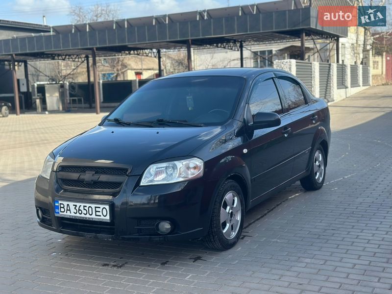 Седан Chevrolet Aveo 2006 в Новом Буге