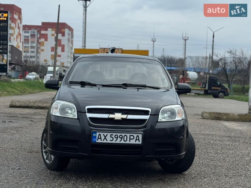 Седан Chevrolet Aveo 2008 в Харькове