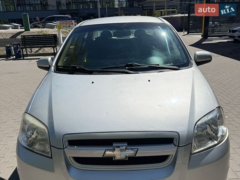 Седан Chevrolet Aveo 2008 в Днепре