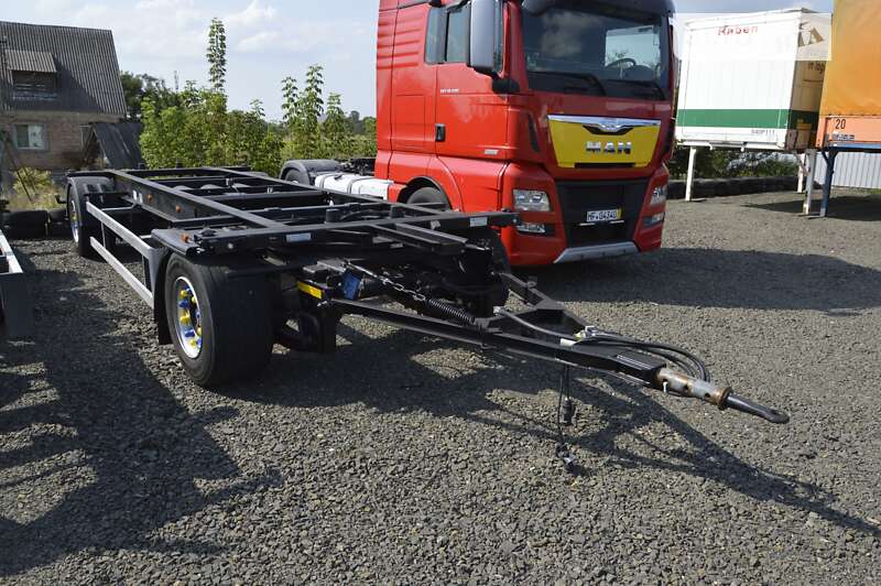 Контейнеровоз Kogel AWE 2018 в Луцке