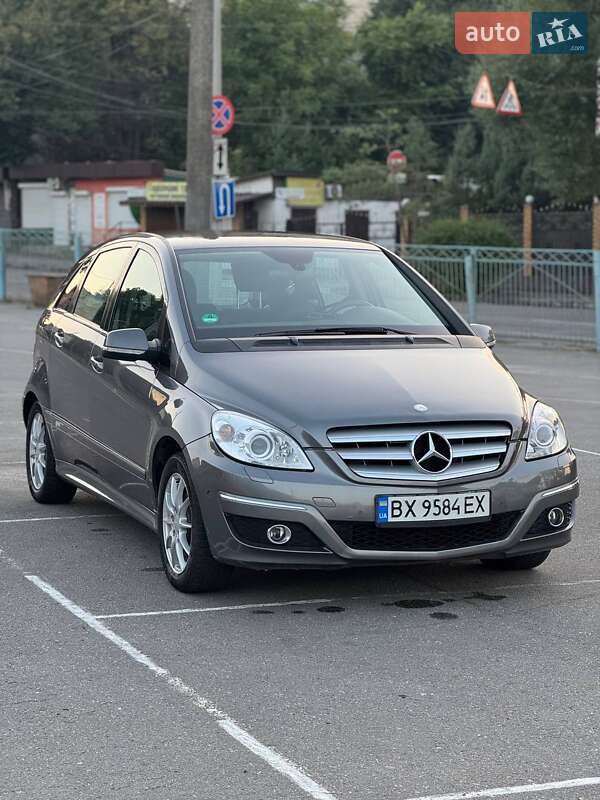 Хетчбек Mercedes-Benz B-Class 2008 в Хмельницькому Хетчбек Mercedes-Benz B-Class 2008 в Хмельницькому