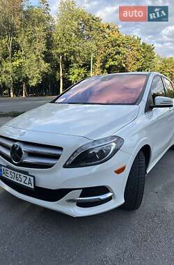 Хетчбек Mercedes-Benz B-Class 2016 в Дніпрі
