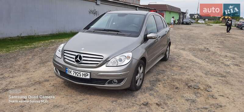 Хэтчбек Mercedes-Benz B-Class 2008 в Киеве