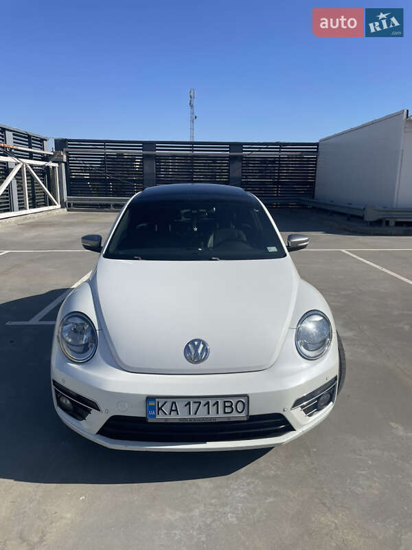 Хэтчбек Volkswagen Beetle 2014 в Киеве