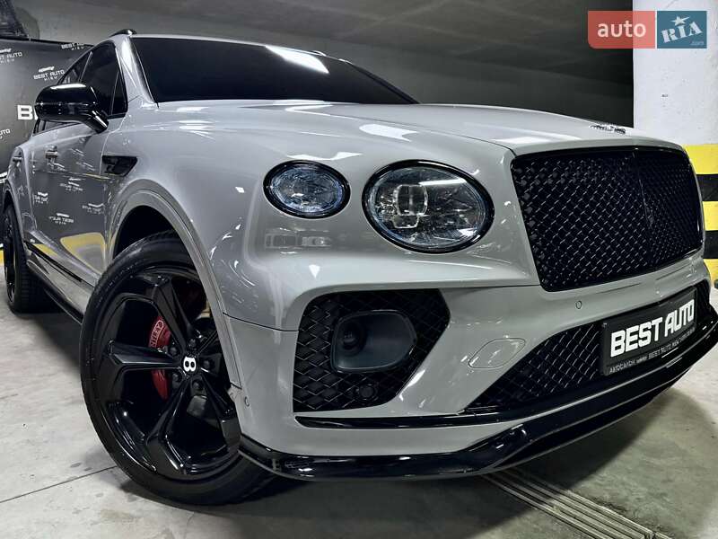 Внедорожник / Кроссовер Bentley Bentayga 2022 в Киеве
