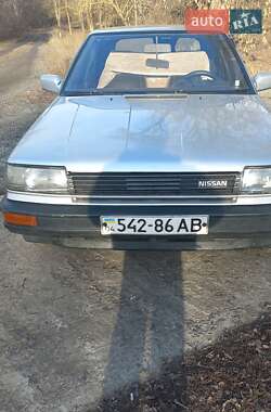 Седан Nissan Bluebird 1987 в Широком