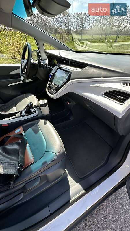 Хетчбек Chevrolet Bolt EV 2020 в Кривому Розі