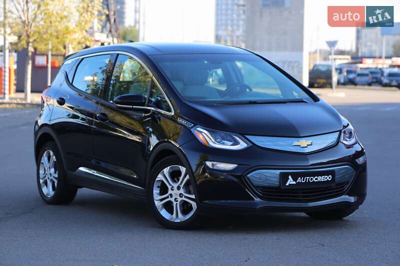 Хэтчбек Chevrolet Bolt EV 2018 в Киеве