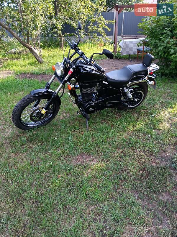 Мотоцикл Чоппер Suzuki Boulevard S40 2016 в Новой Водолаге
