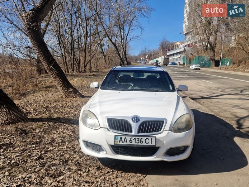 Седан Brilliance BS4 2010 в Киеве