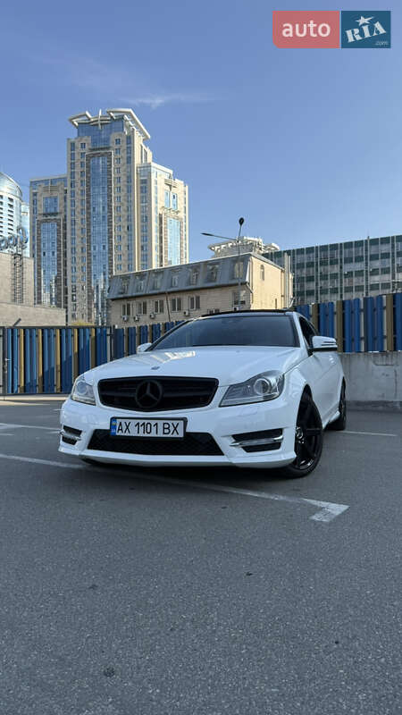 Купе Mercedes-Benz C-Class 2012 в Харькове