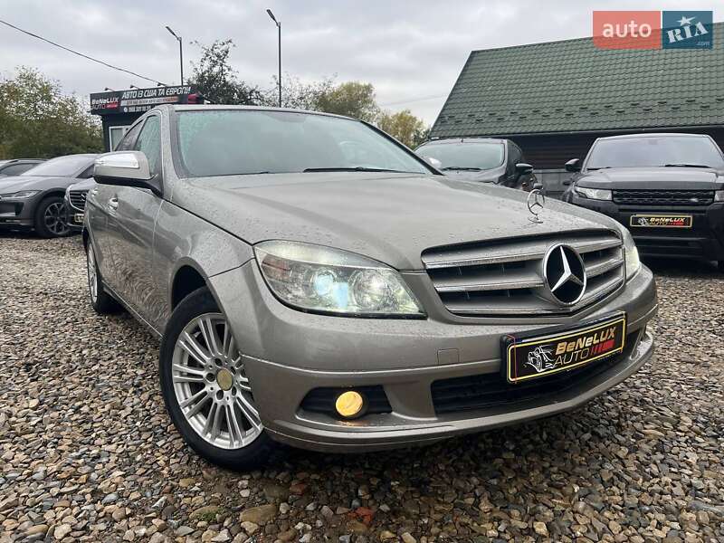 Седан Mercedes-Benz C-Class 2007 в Коломые Седан Mercedes-Benz C-Class 2007 в Коломые