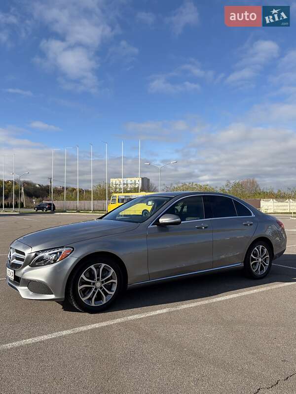 Седан Mercedes-Benz C-Class 2015 в Киеве Седан Mercedes-Benz C-Class 2015 в Киеве