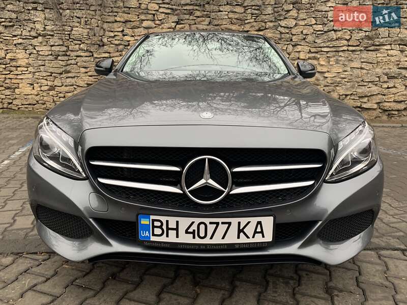 Седан Mercedes-Benz C-Class 2017 в Одессе Седан Mercedes-Benz C-Class 2017 в Одессе