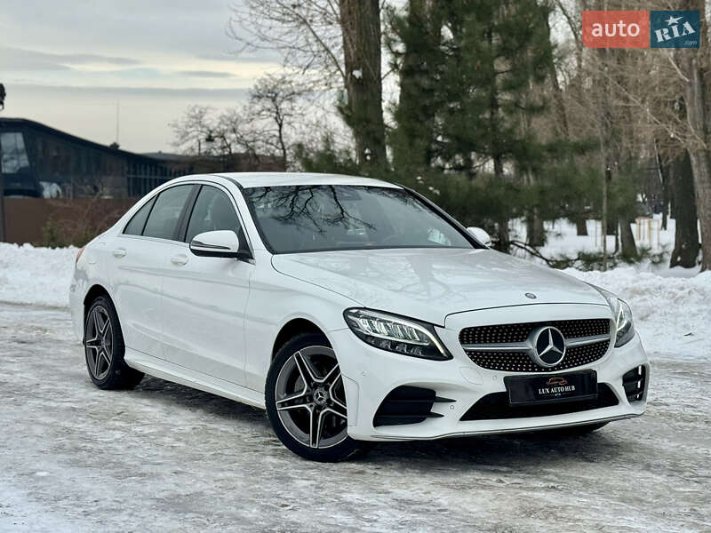 Седан Mercedes-Benz C-Class 2018 в Киеве