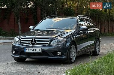 Універсал Mercedes-Benz C-Class 2008 в Києві