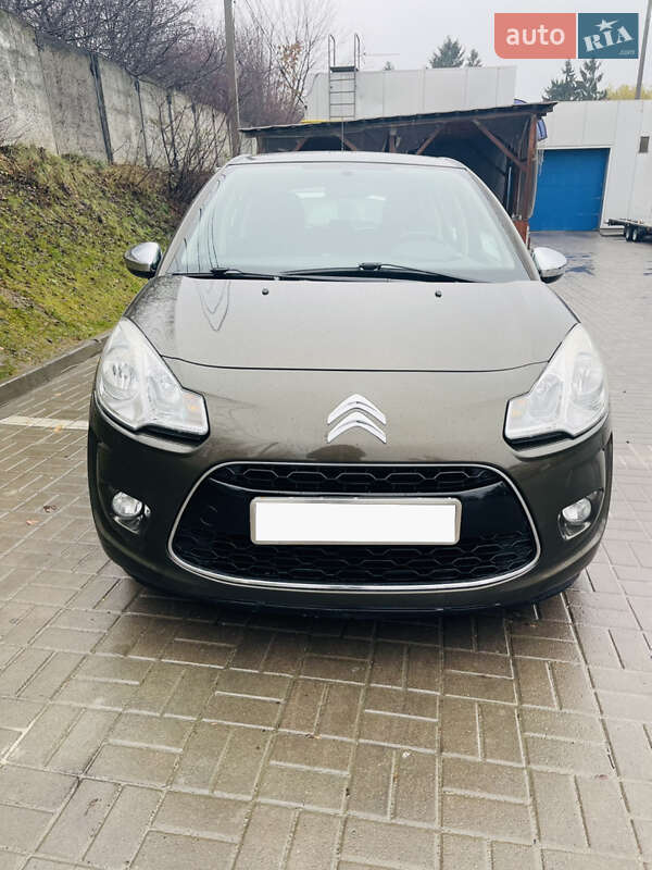 Хэтчбек Citroen C3 2012 в Лановцах