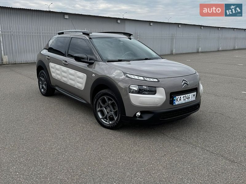 Внедорожник / Кроссовер Citroen C4 Cactus 2016 в Киеве